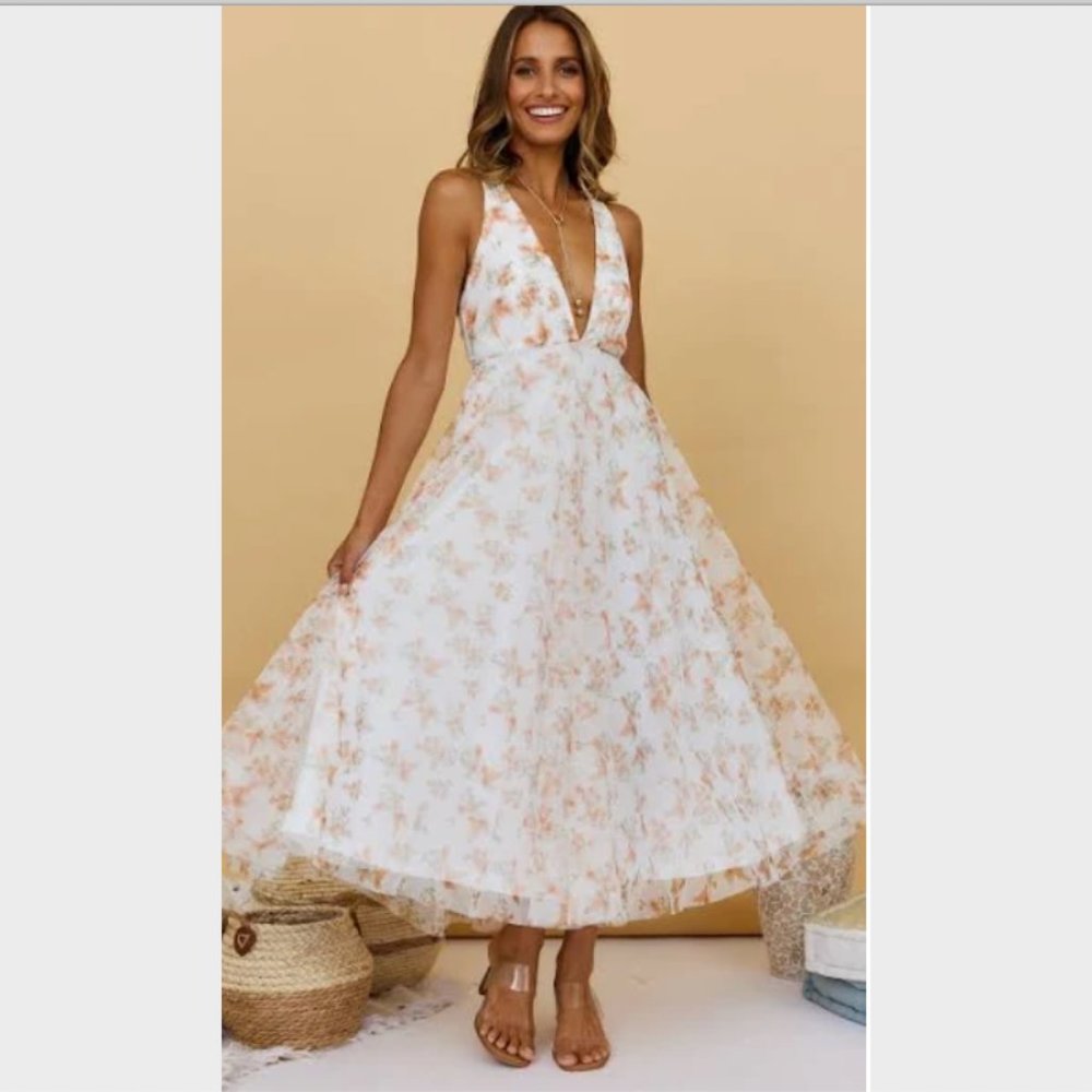 Selfie Leslie- Orange Floral Plunging Maxi Dress